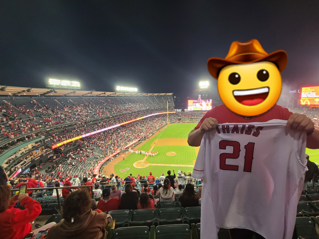 2 hrs from Ohtani on fake Thaiss jersey day? It can’t be a coincidence.