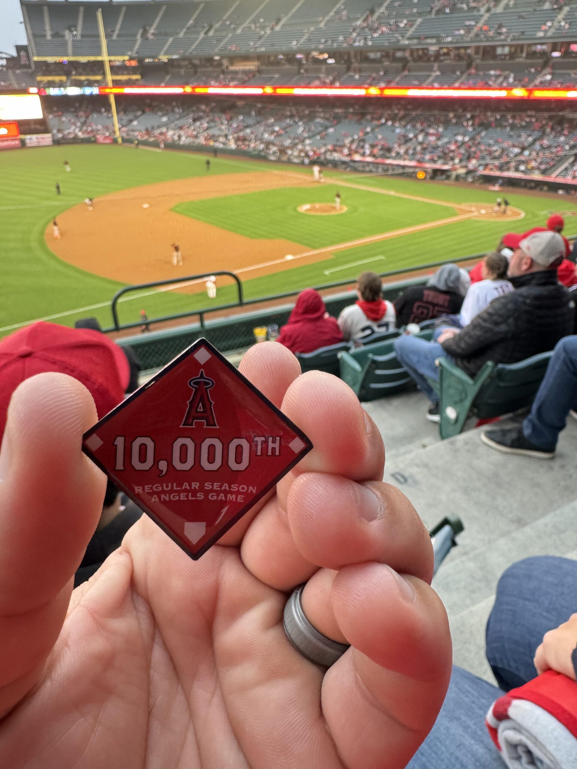 10,000th game pin