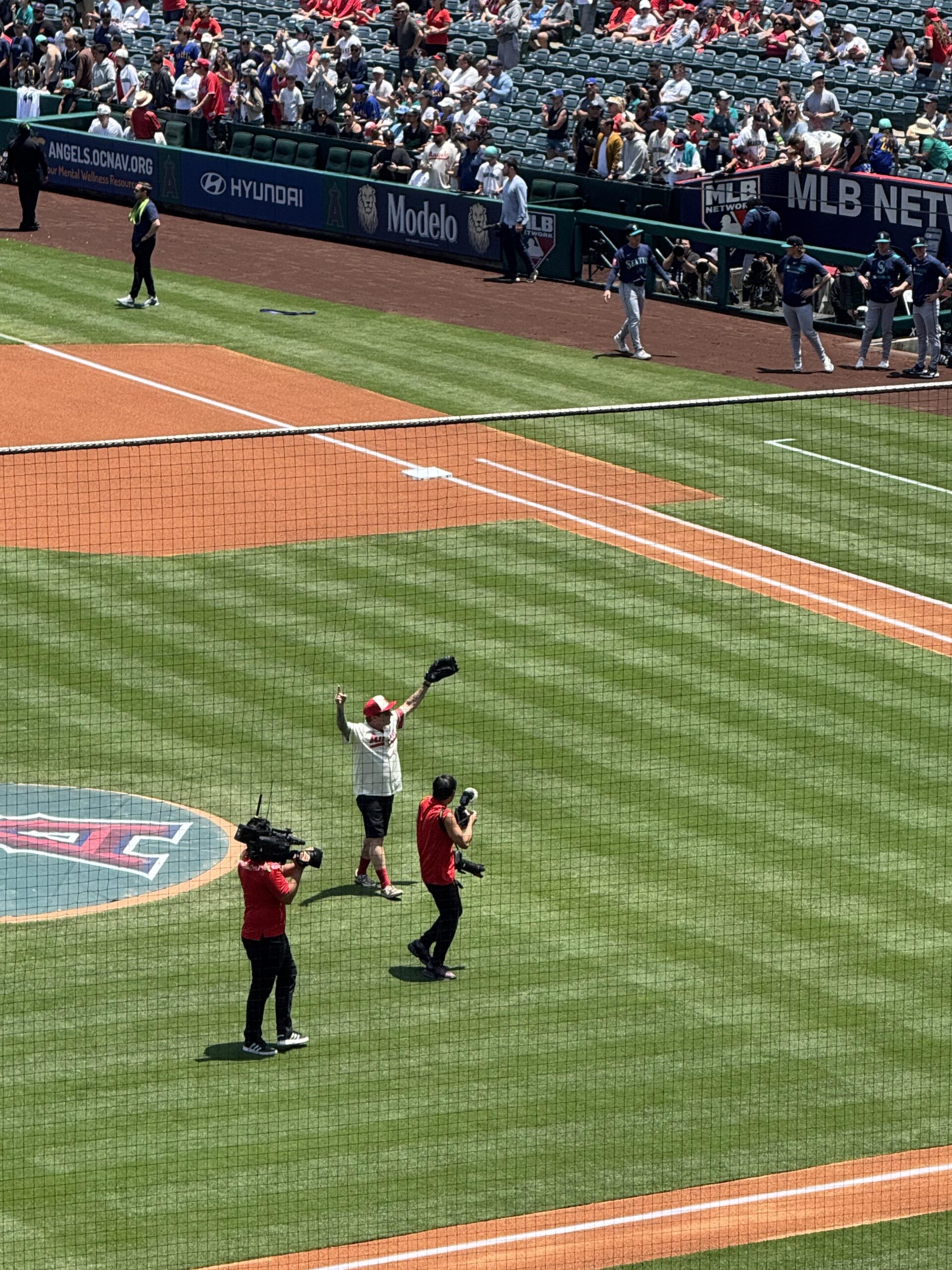 Tre cool from Green Day threw out the first pitch today