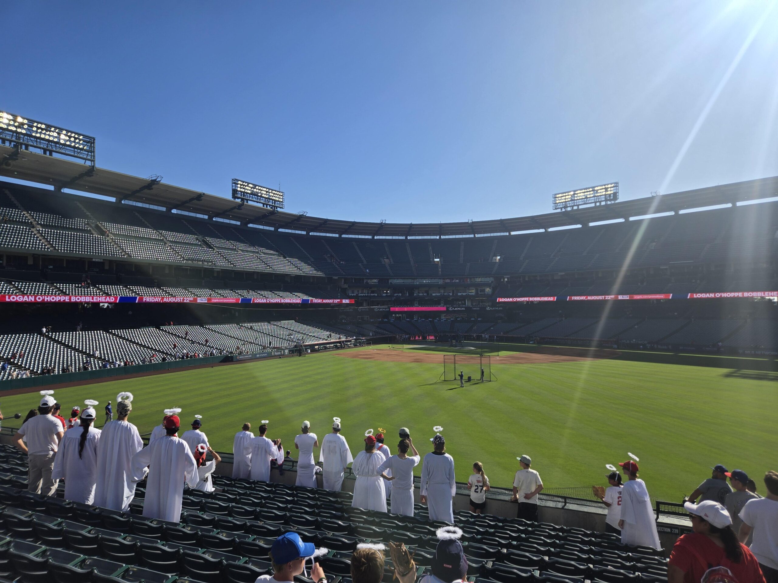 Right Field Revolution Time