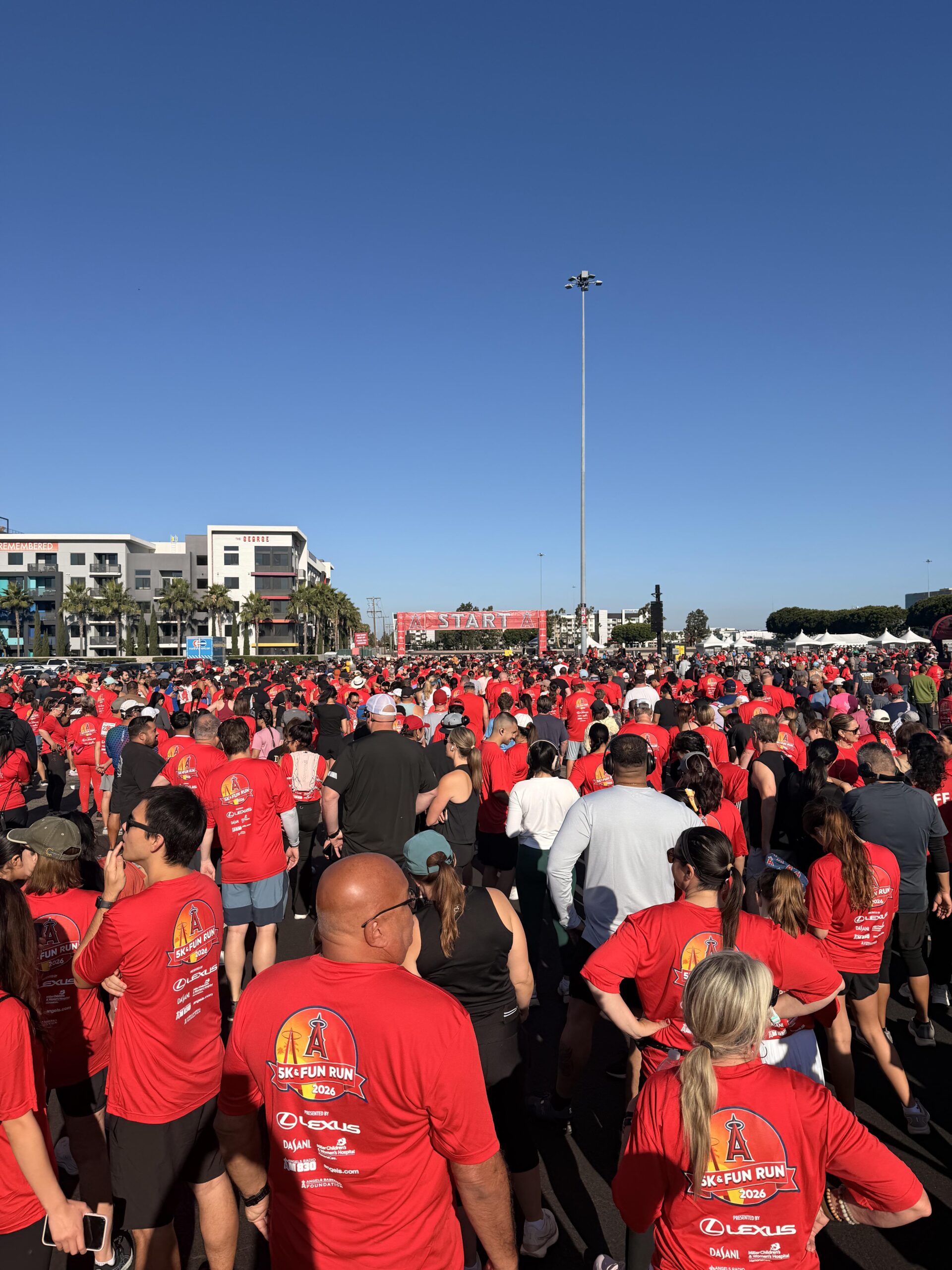 Good luck at all the runners this morning!